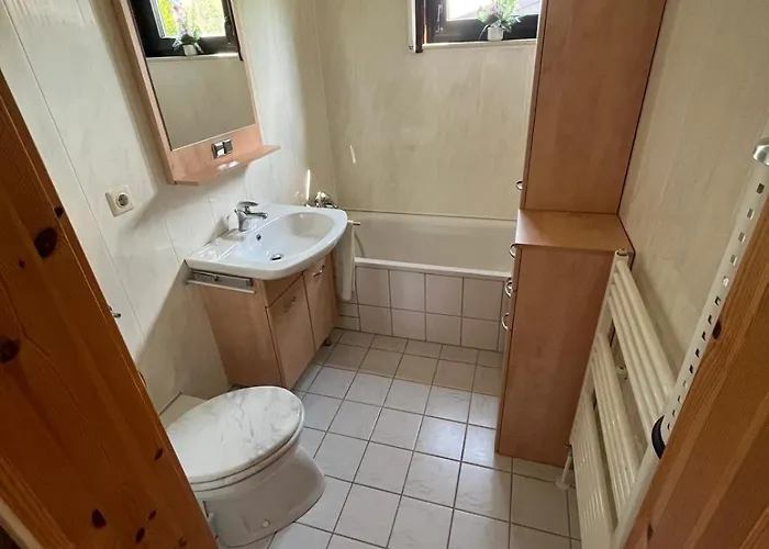 Am Hennesee Сasa de vacaciones Meschede